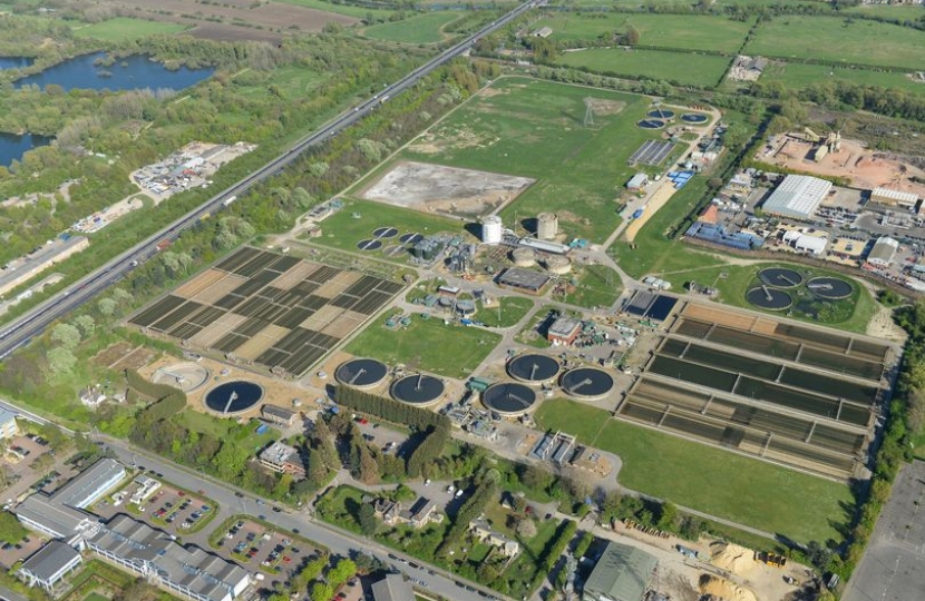 Aerial view of Anglian Water’s treatment facility.  It lies between the A14, the Cambridge North Railway Station, the guided busway and Cambridge Science Park and could become a new housing estate close to employment centres and thus help to remove the pressure for more house building in South Cambs villages.
